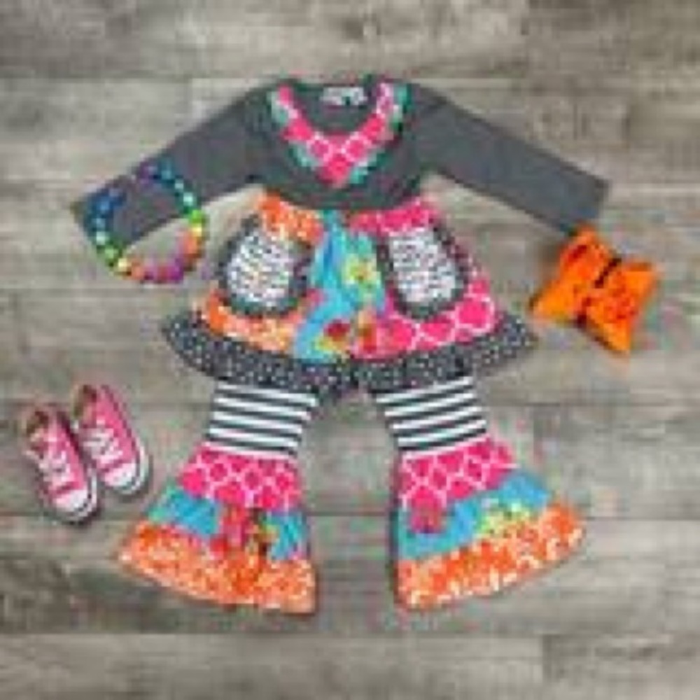 Clothes - Picture 15 of 16